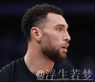 美媒：密尔沃基雄鹿持续关注扎克-拉文